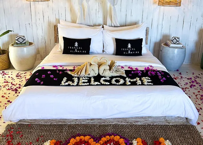 Villa Tropical Glamping Nusa Penida Diamond - Cliff Side Edge Pelilit