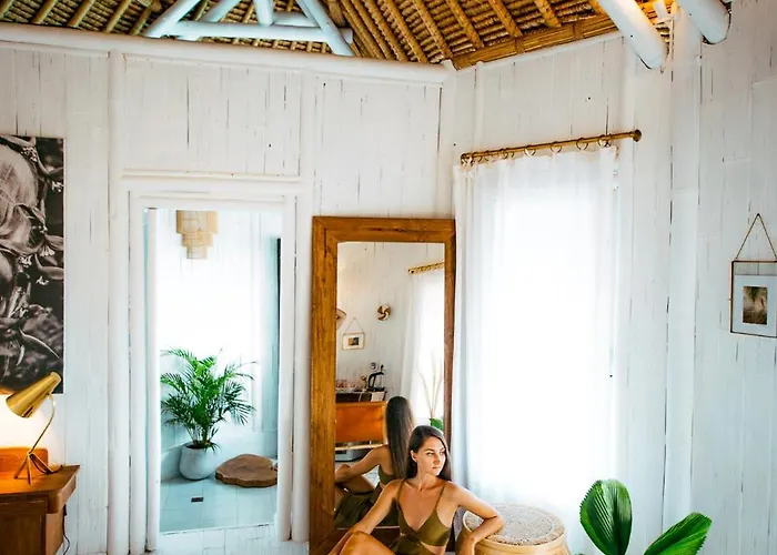 Villa Tropical Glamping Nusa Penida Diamond - Cliff Side Edge *