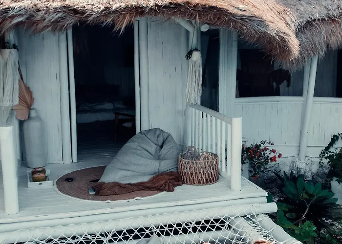 Tropical Glamping Nusa Penida Diamond - Cliff Side Edge Pelilit