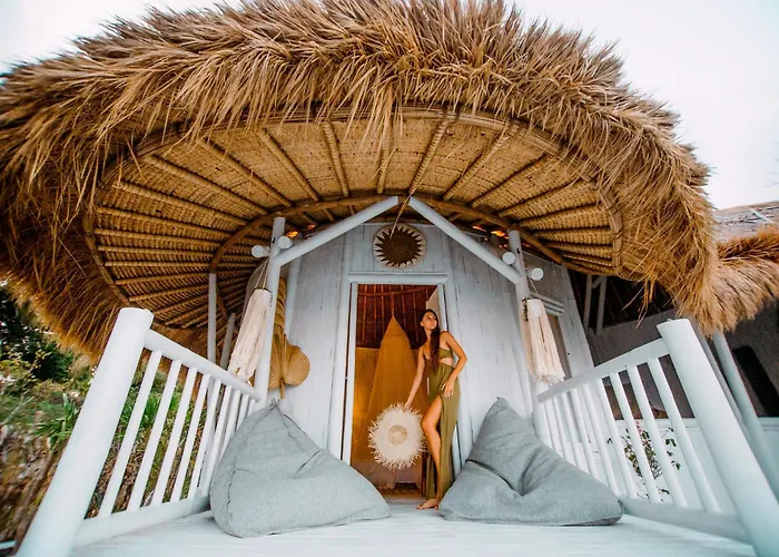 Villa Tropical Glamping Nusa Penida Diamond - Cliff Side Edge Pelilit